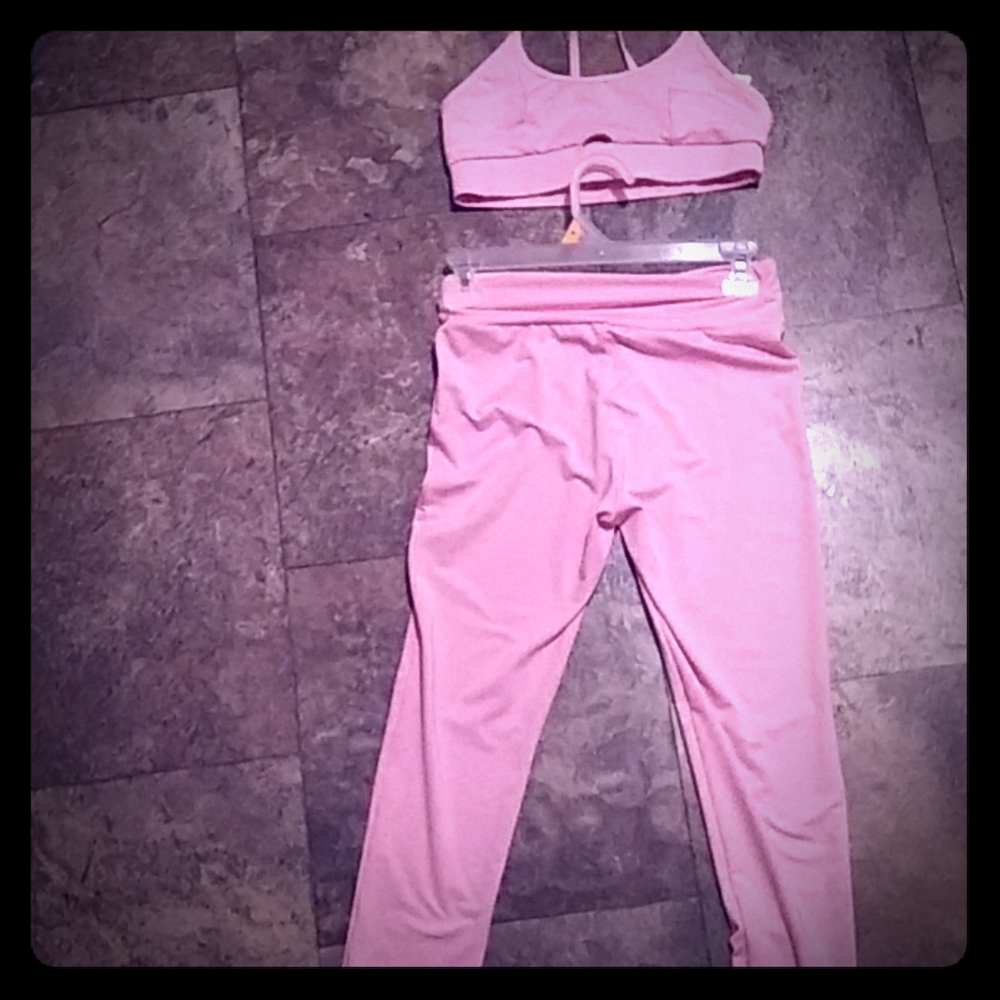 Athletic pink yoga pants Sports